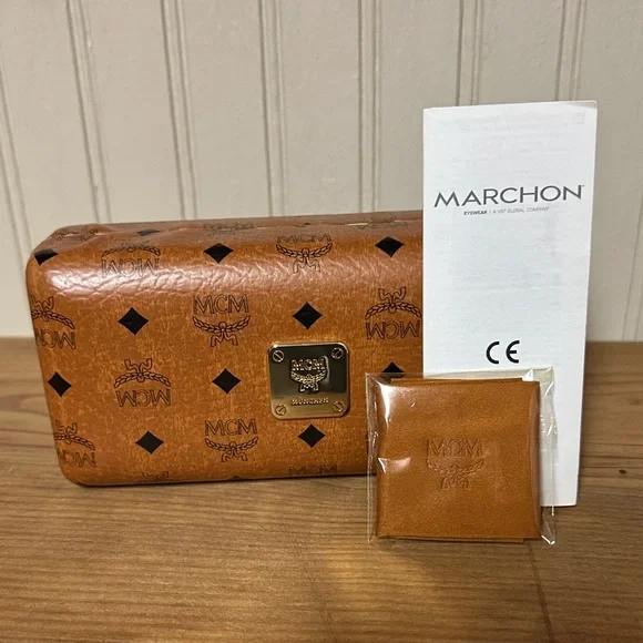 New MCM Sunglasses Case - Picture 3 of 4